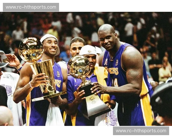 跨时空的宿命碰撞：当雷霆的青春风暴，撞上湖人的豪门余晖